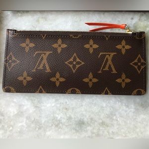 Louis Vuitton zipper coin purse